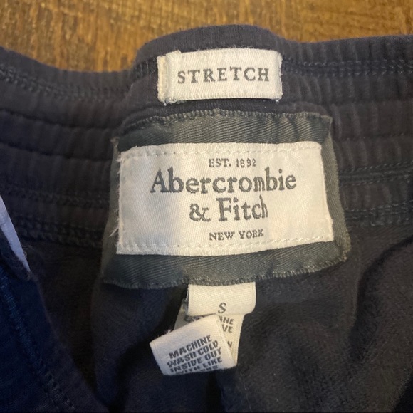 Rare Abercrombie and Fitch Retro/Vintage Shorts - Picture 3 of 3